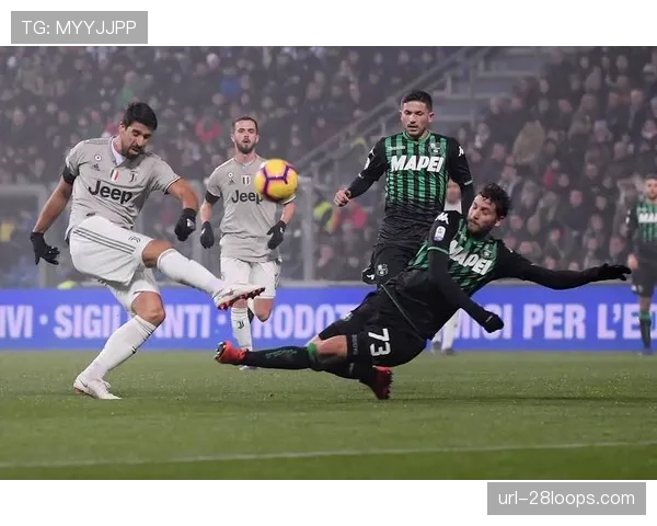 卡利亚里2-2战平萨勒尼塔纳，两队均在由守转攻环节出现致命失误